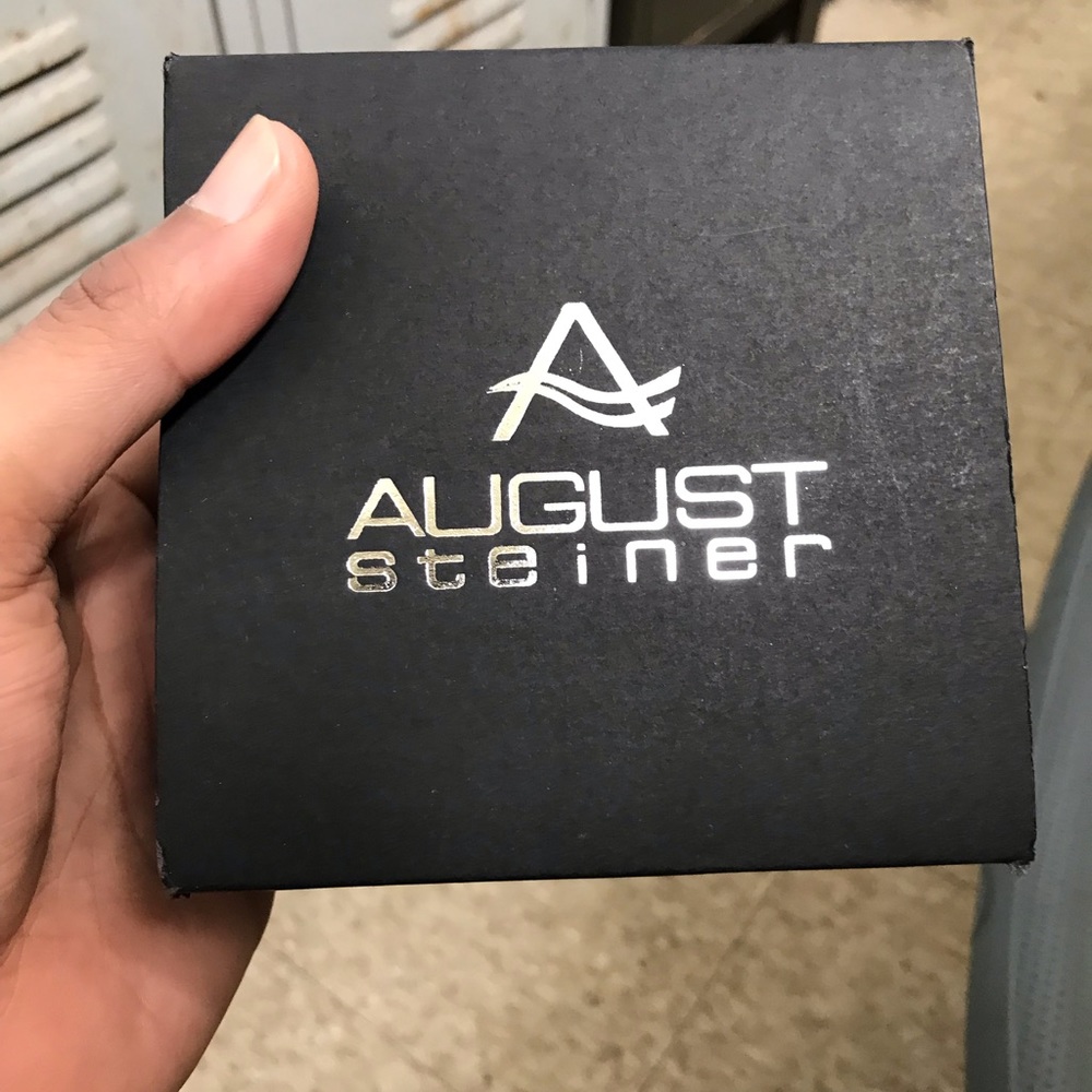 August Steiner black and gold watch - Picture 6 of 6